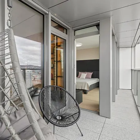 Luxury Eurovea Tower - & Hills