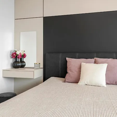 아파트 Luxury Eurovea Tower - & Hills *