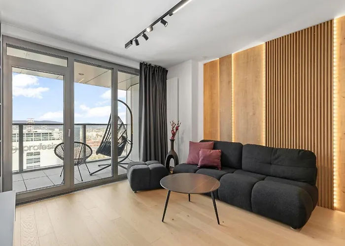 아파트 Luxury Eurovea Tower - & Hills *