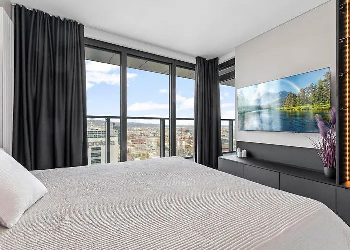 Luxury Eurovea Tower - & Hills Apartament Bratysława