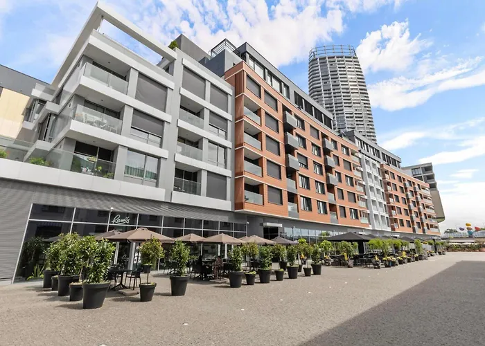 Luxury Eurovea Tower - & Hills Apartament Bratysława