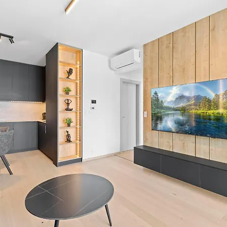 Apartment Luxury Eurovea Tower - & Hills Bratislava
